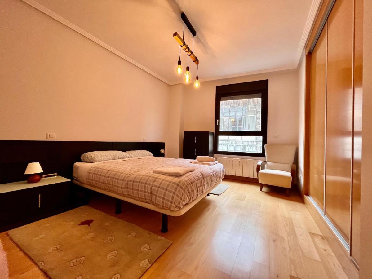 Atuaire Home Cordon 3 Centro Historico Parking Incluido Burgo Exterior foto